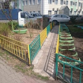 Россиянам запретили благоустраивать дворы автомобильными покрышками